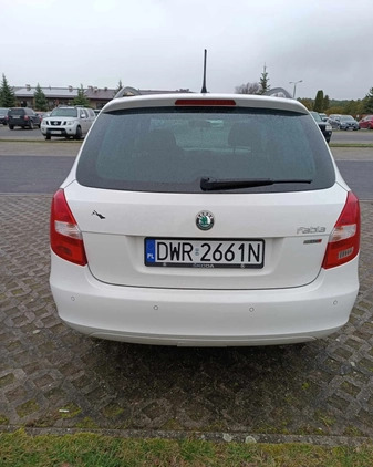 Skoda Fabia cena 20000 przebieg: 87488, rok produkcji 2012 z Kłecko małe 137